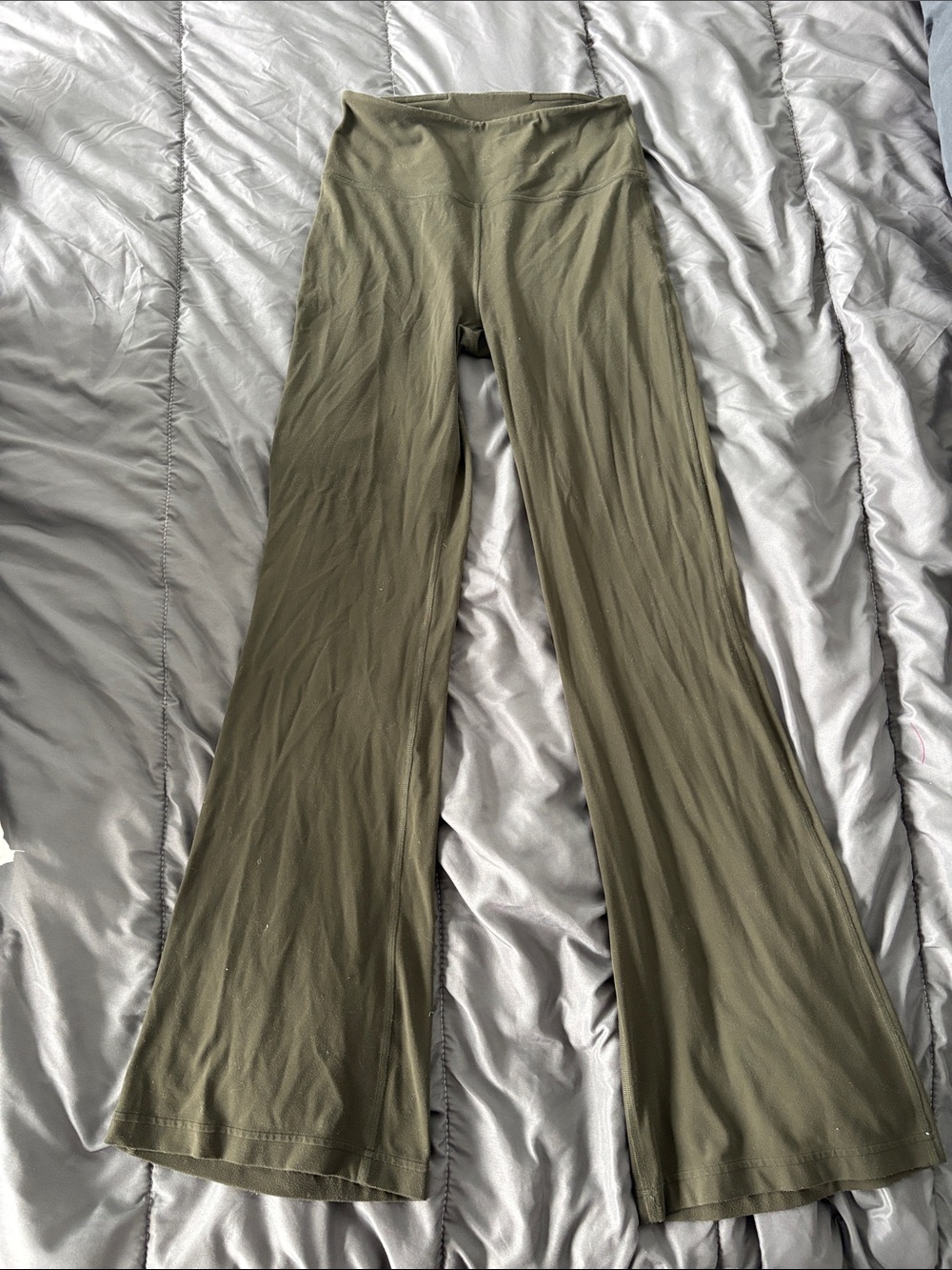 Lululemon High-Waist Olive Green Wide-Leg Nulu Pant